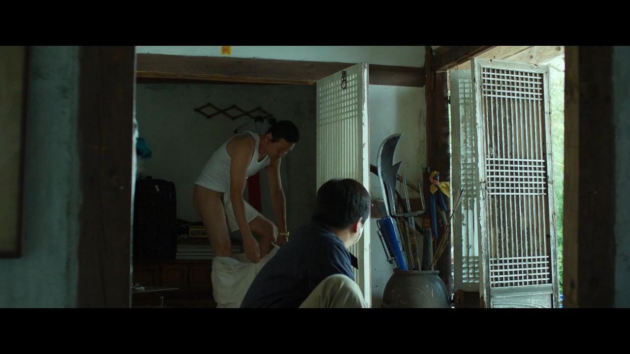 一部让你毛骨悚然的韩国恐怖片,韩国经典恐怖片驱魔