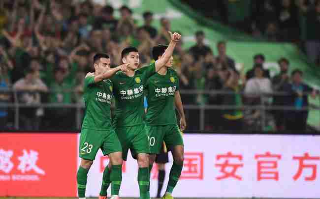 保利尼奥李磊钟义浩,李磊北京中赫国安