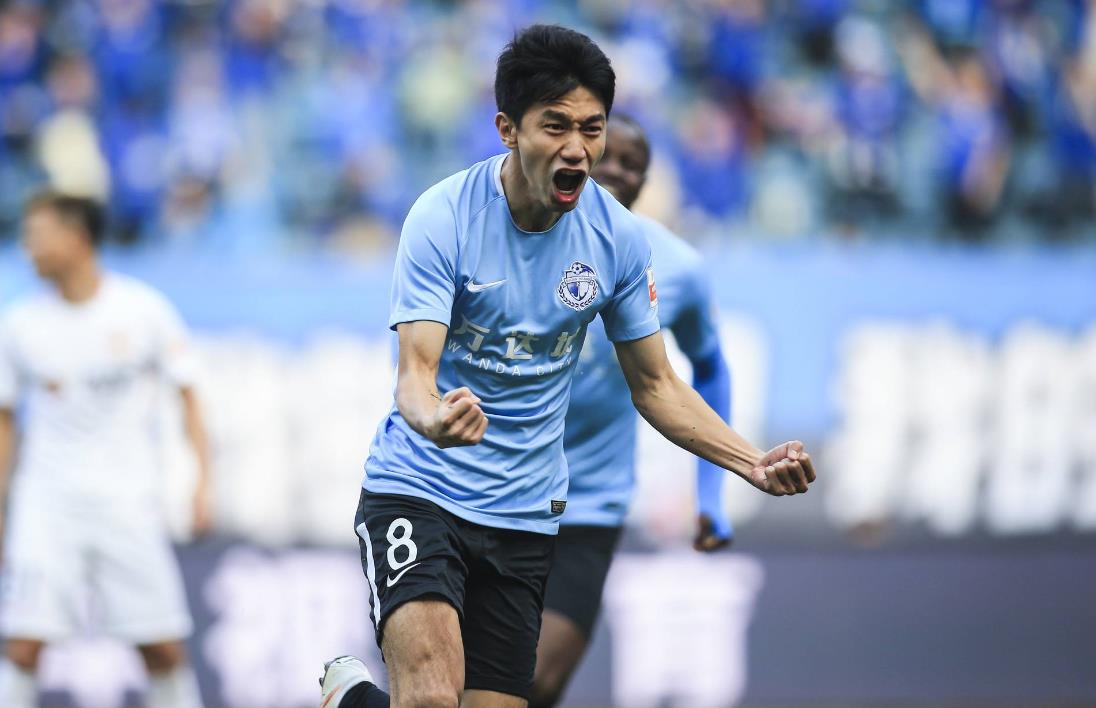 足球传奇人物球员,中超大连人朱挺