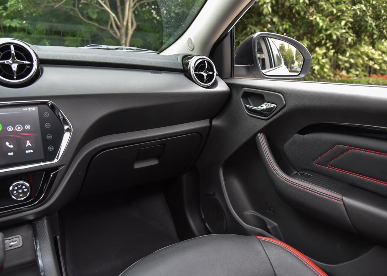 东南dx3最新信息,2018款全新东南dx3火爆上市