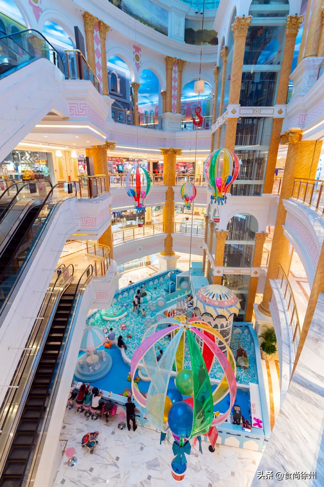 寰愬窞涓滃尯璐墿娈垮爞,寰愬窞涓滃尯浜烘皵璐墿涓績