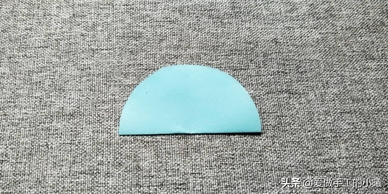 用简单的方法折一把小雨伞,小雨伞怎么折又简单又漂亮