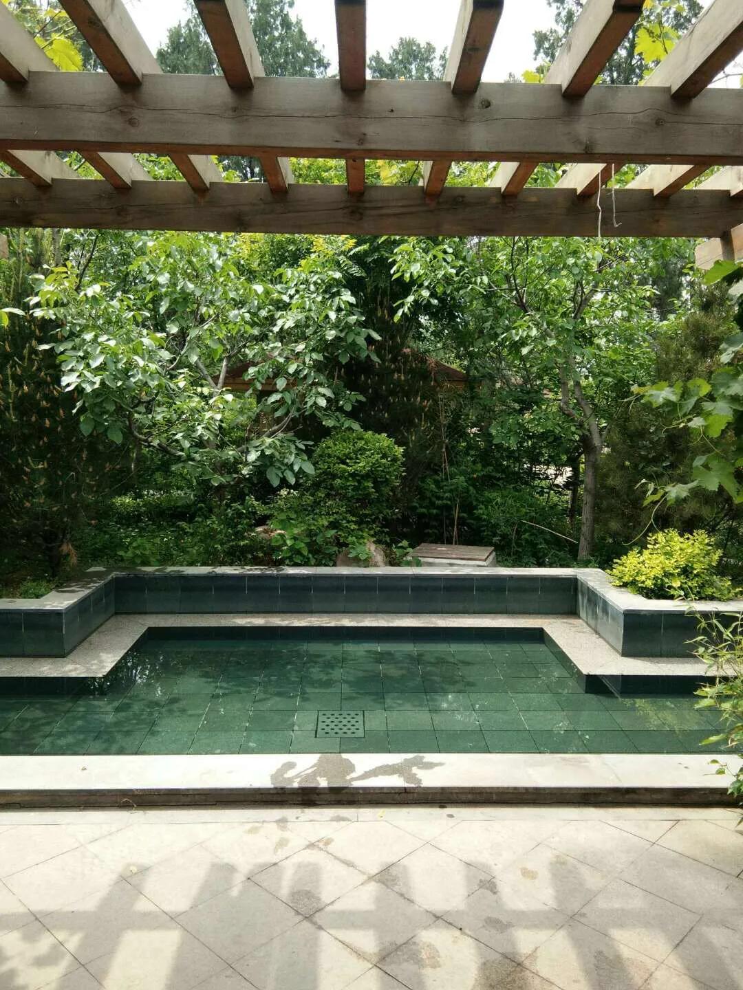 鍏崇埍濡堝,鍏崇埍姣嶄翰鍠勫緟姣嶄翰