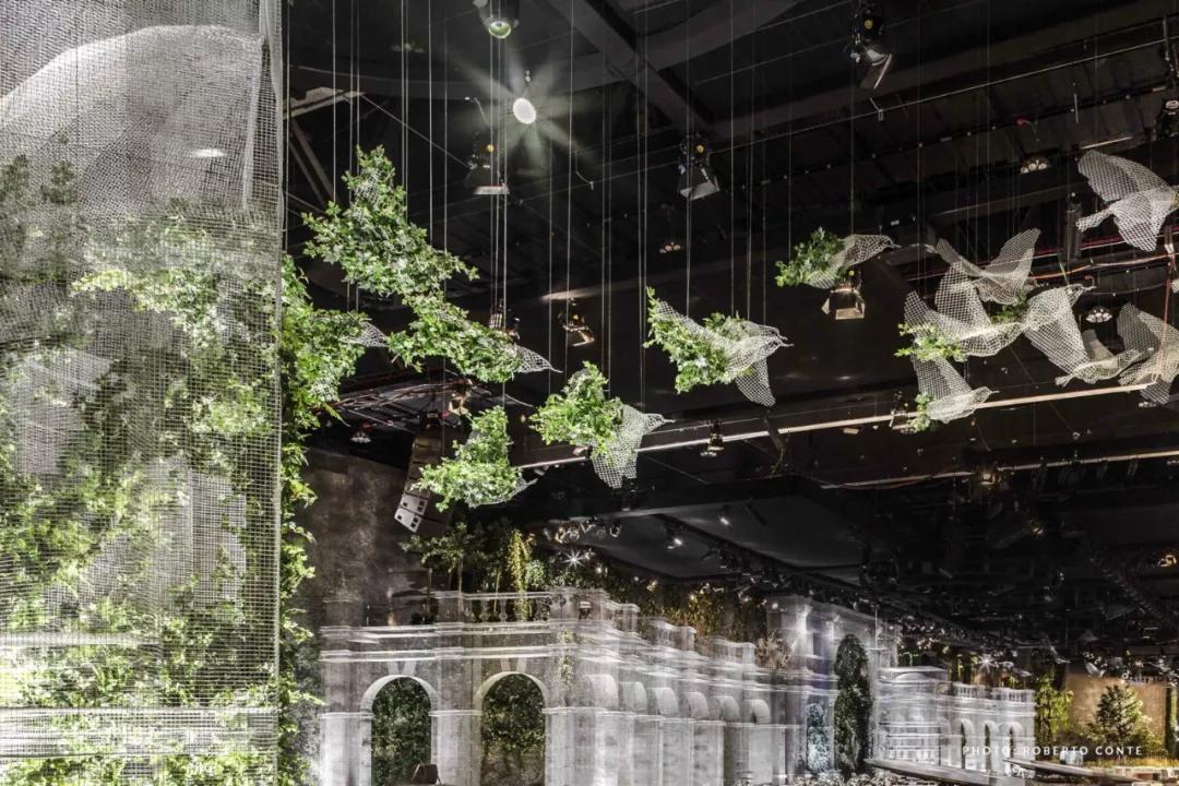 这才是婚礼真正应该有的样子,前院办婚礼后院摆酒席