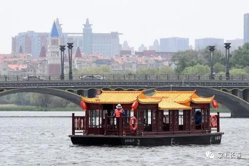 想坐小船去哪里旅游,想坐游船可以去哪里坐