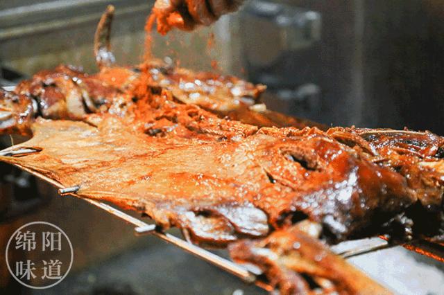 吃一只烤全羊,吃一只羊送一只羊