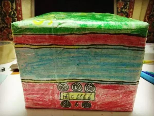 双11快递盒使用方法,双11竟然堆了这么多包裹