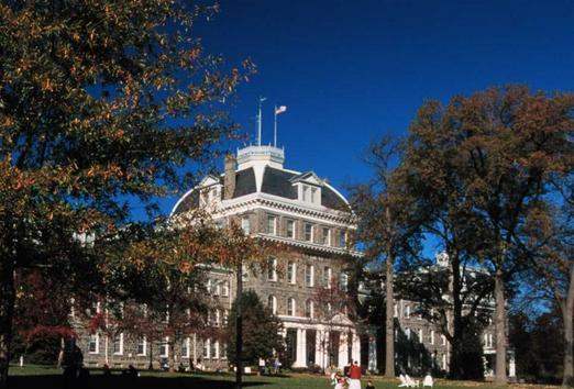 美国顶级文理学院录取统计,美国顶尖的理工学院