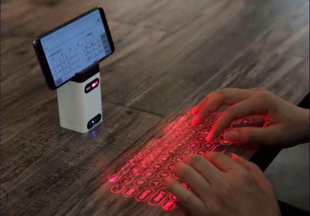 帅呆!钢铁侠中的激光投影键盘终于量产了,炫酷又好用