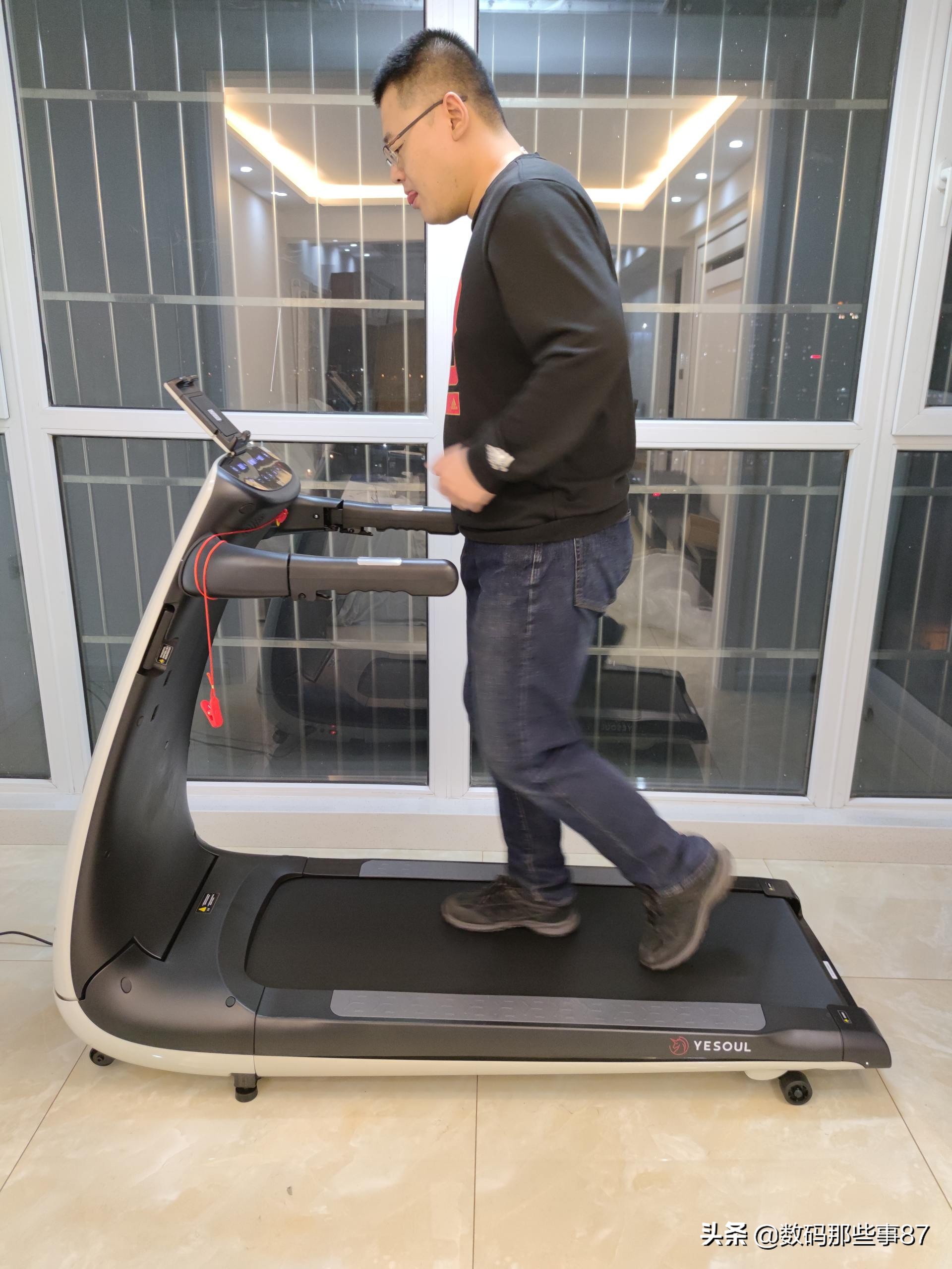 野小兽p30跑步机男士用着怎么样,野小兽跑步机p30怎么折叠