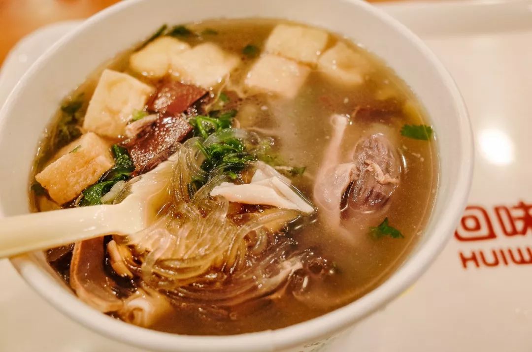 南京历史感沉重的古都,烟水南京