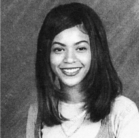 8岁成名16岁红遍大江南北,19岁出道红遍大江南北