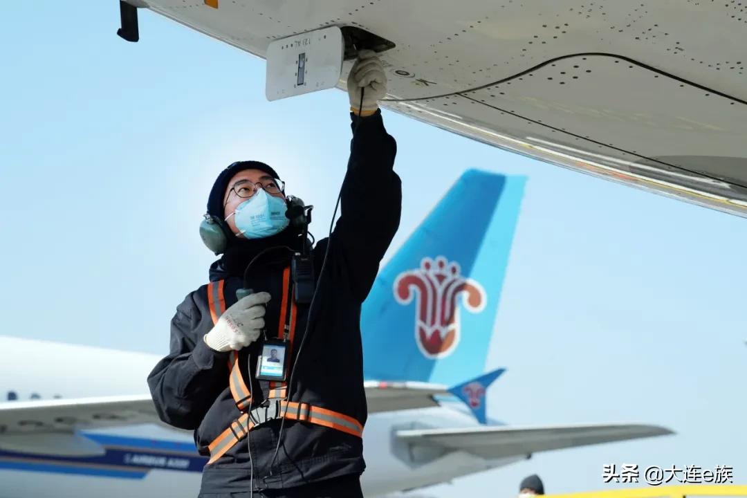 今日大连至北京航班,大连飞武汉要几小时
