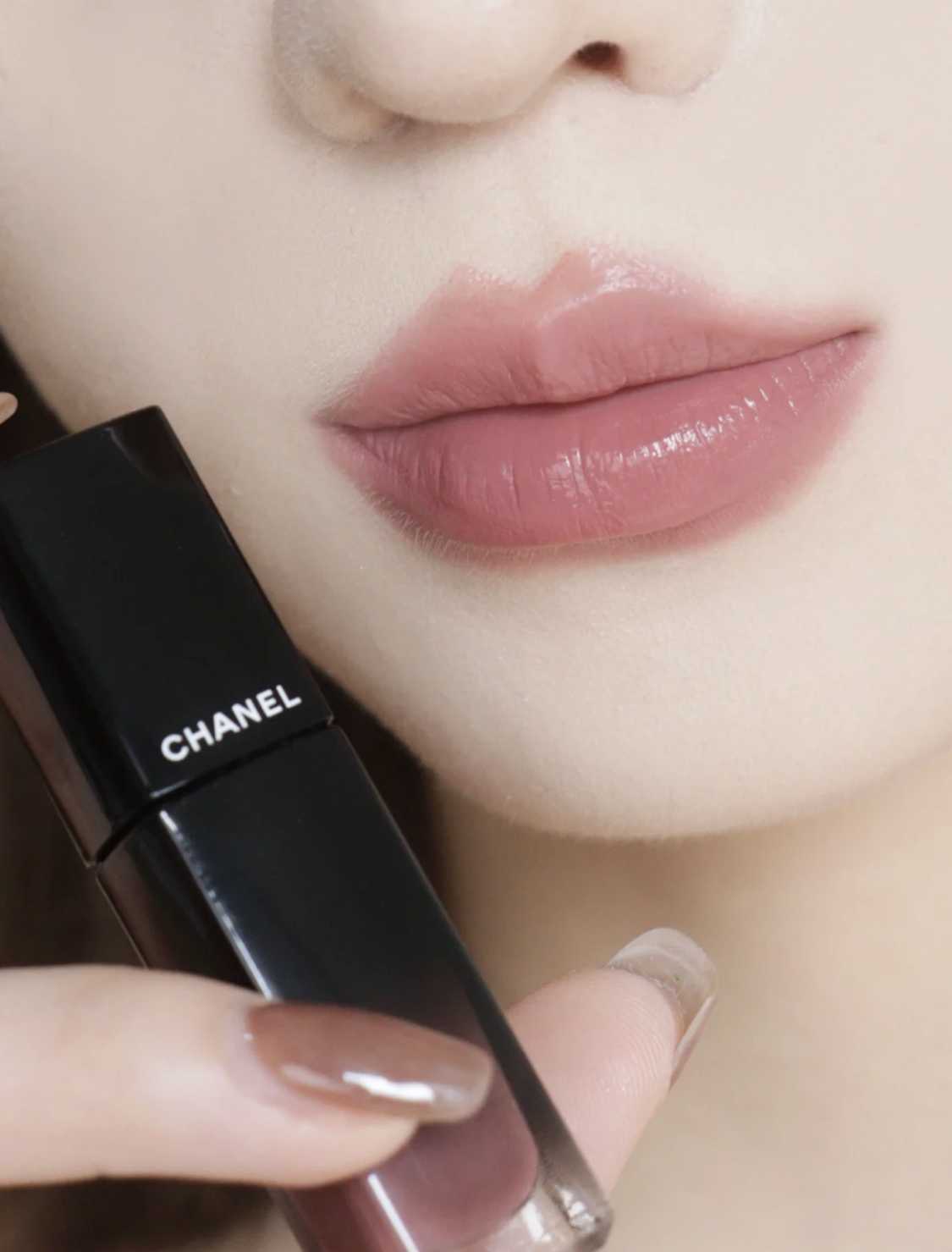 一看就很有钱的女人，都喜欢买这几支口红，涂着显白又很有品味