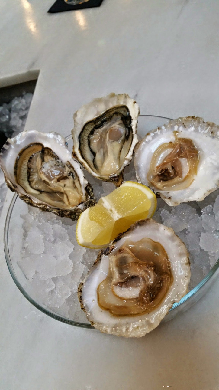 巴塞罗那的特色美食推荐,西班牙巴塞罗那凯旋门美食