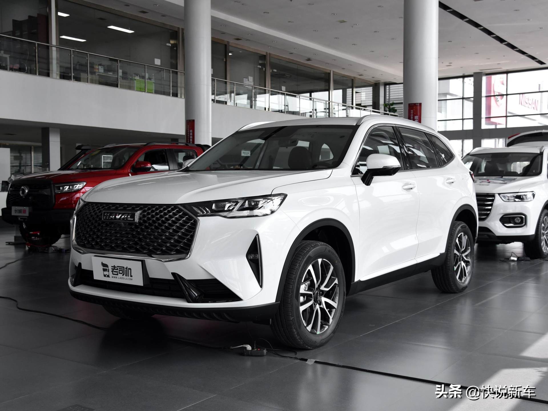 第二代哈弗h6这款车怎么样,10万级suv怎么选第三代哈弗h6