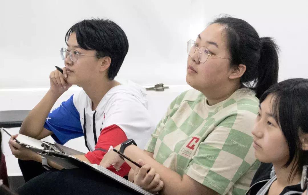 屹立画室最新视频,屹立画室郑州