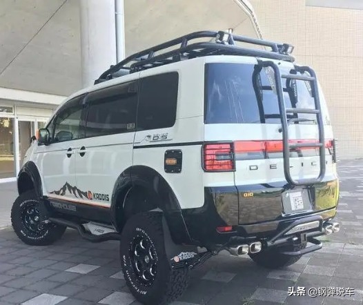 三菱得利卡驾驶体验,三菱得利卡越野面包车