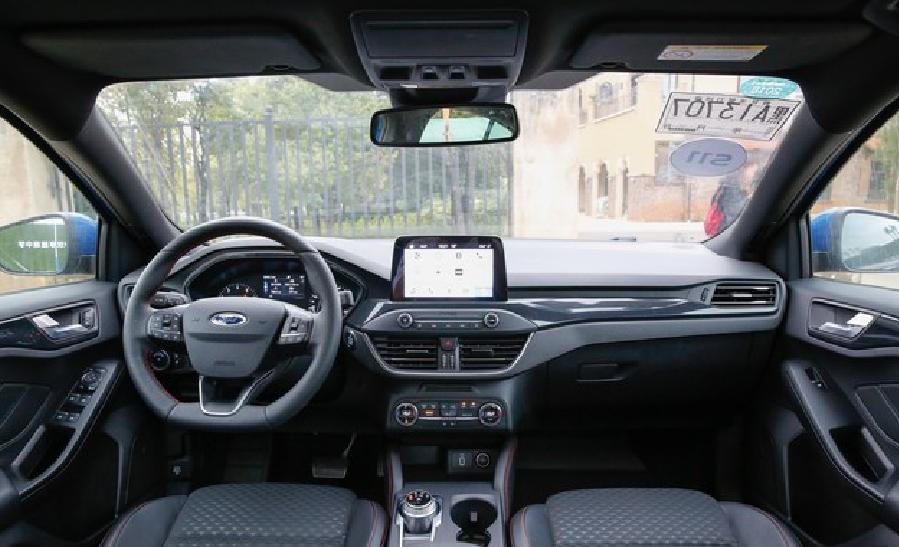 新款福克斯回归4缸,新款福克斯2023售价