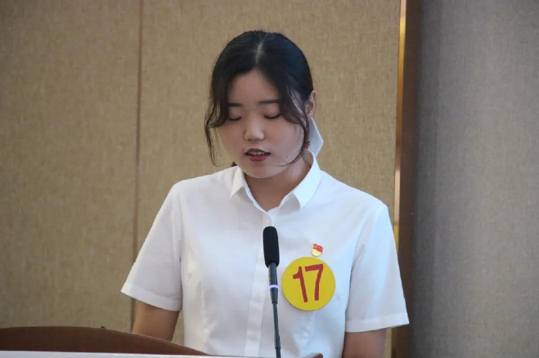 一建集团白家口片区举行2021年新员工转正定级工作总结汇报演讲