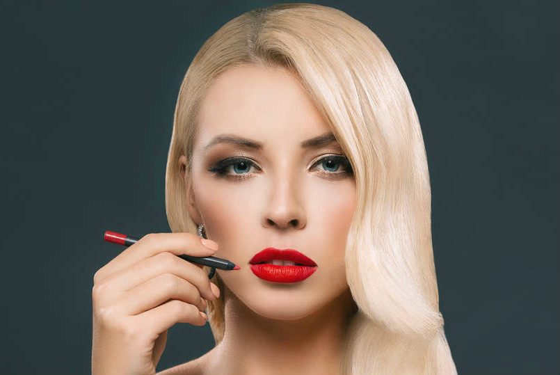 让嘴唇变厚的坏习惯,想唇部变厚该怎么整