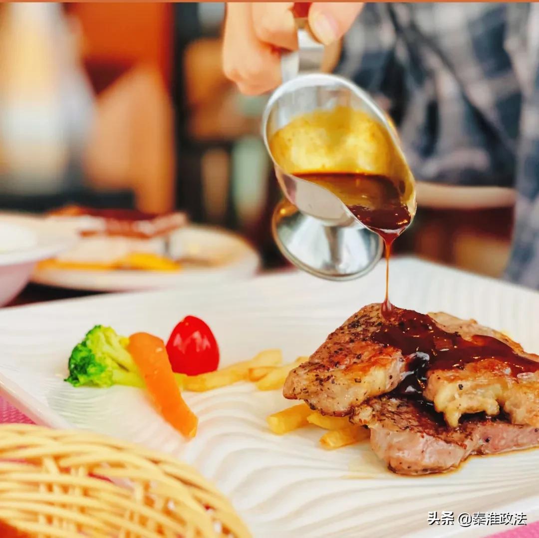 假期余额不足赶紧出门玩,假期余额不足快来嗨