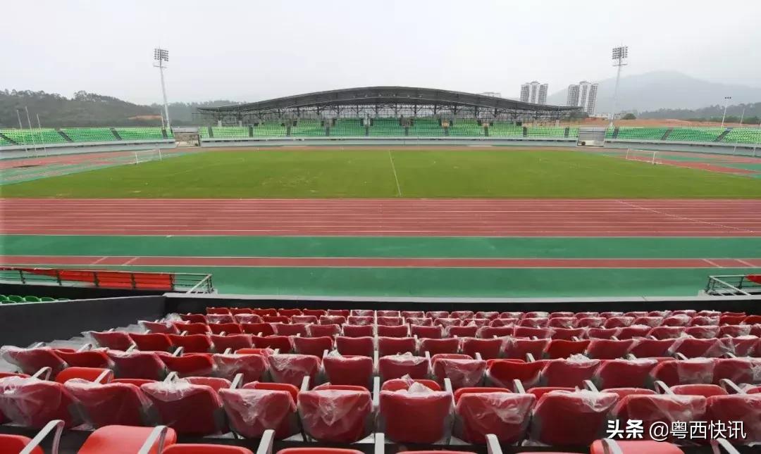 云浮新建的体育场,云浮新区体育场