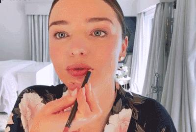 为什么？嫁给15亿身价的总裁，却没请化妆师来化新娘妆？