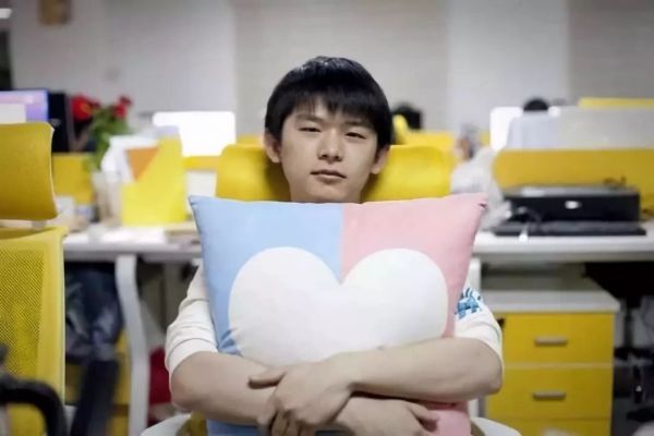 光谷有个海归群，密码“3551”