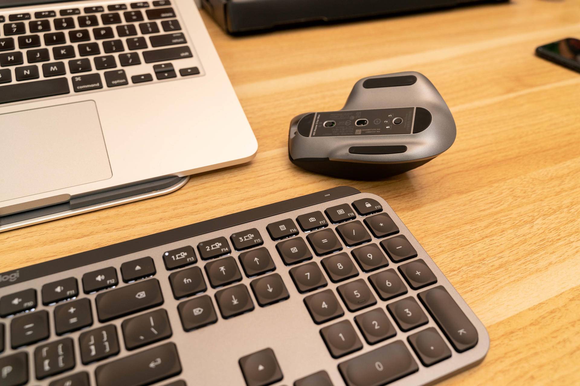 罗技mx无线机械键盘,罗技mxkeys键鼠