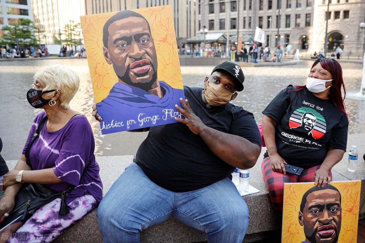 细思极恐！美国犯罪率全球领先，全是黑人惹的祸？