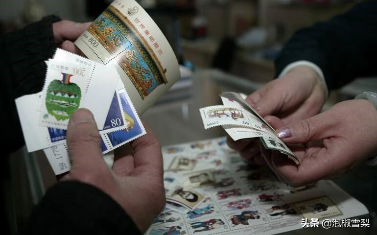 卖邮票应该去哪里,买邮票的注意事项