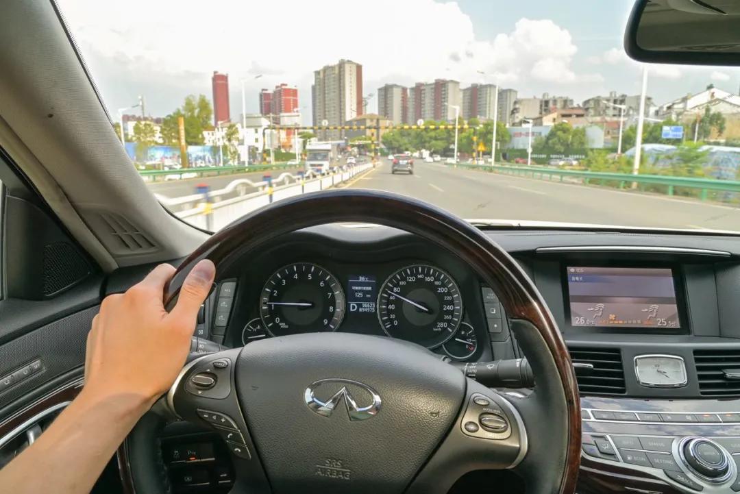 二手英菲尼迪q70l,大连二手英菲尼迪q70l汽车