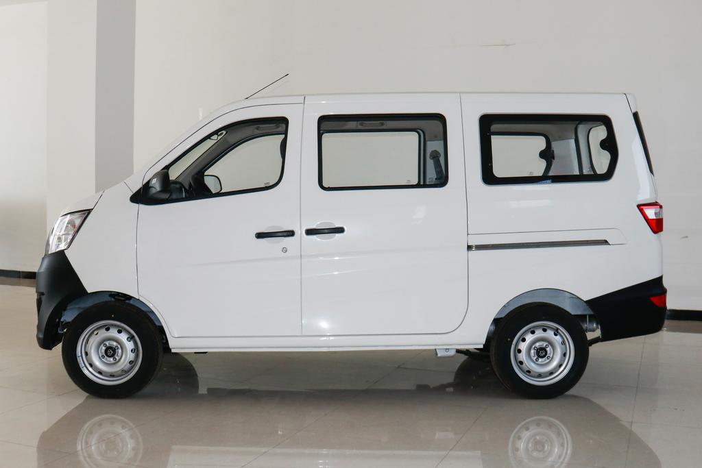 长安之星面包车1.0排量整备质量,19长安之星面包车油气两用多少钱