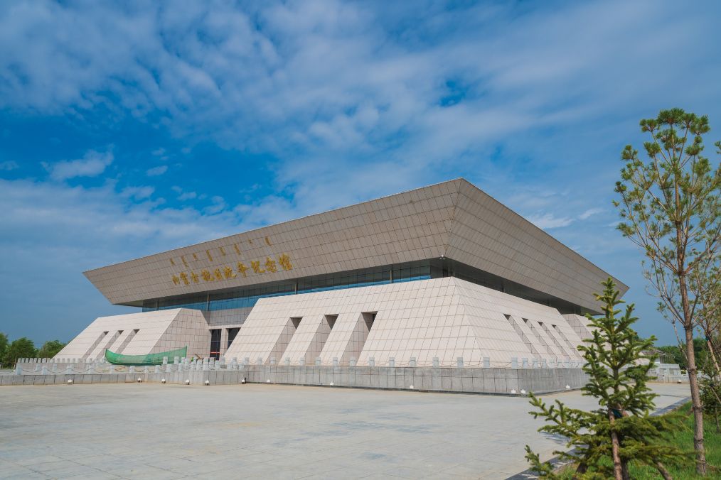 她是滔滔千里黄河的宠儿,阴山之下、河套之上的掌上明珠