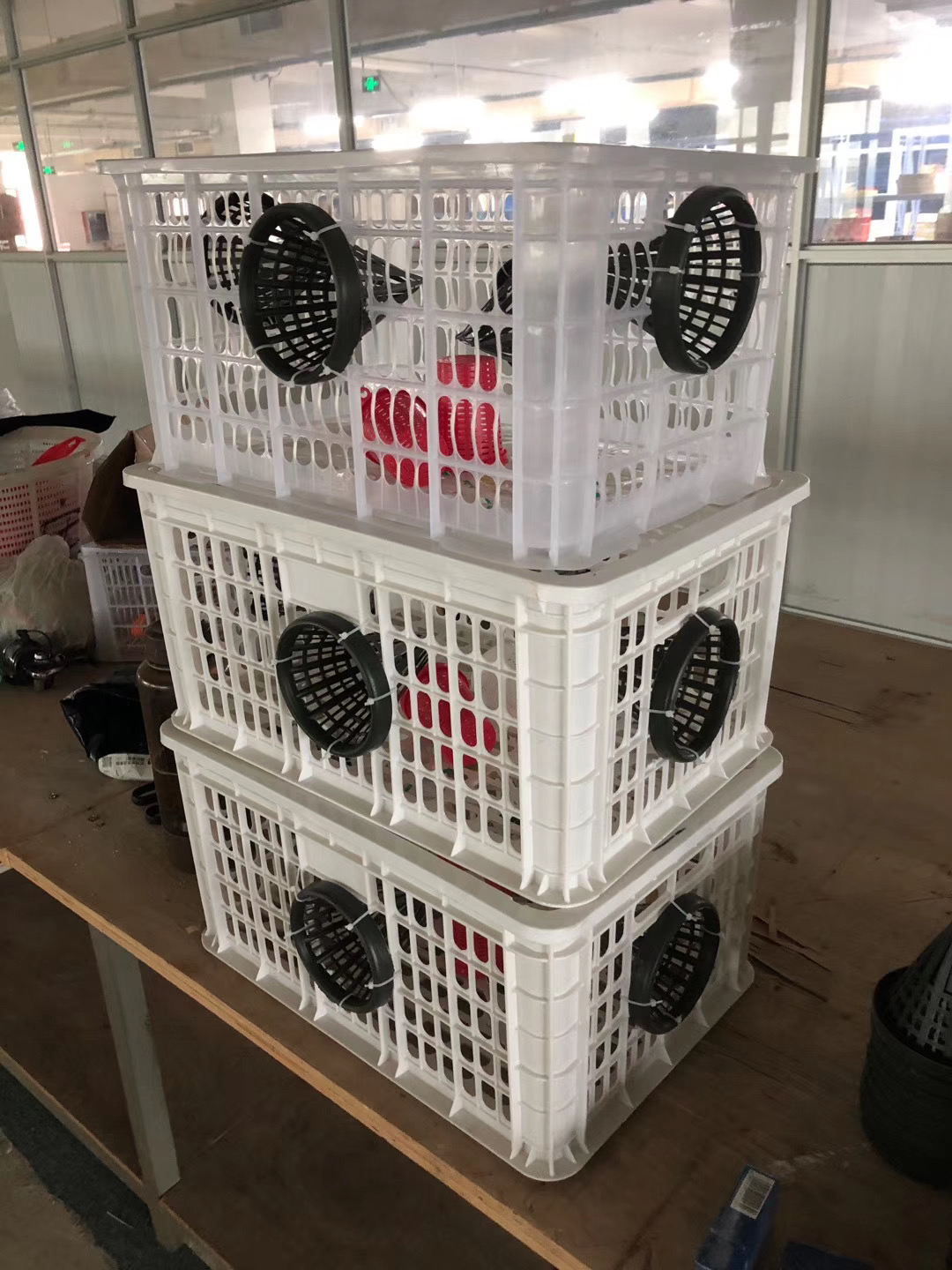 抓螃蟹的窝怎么做,螃蟹笼抓螃蟹