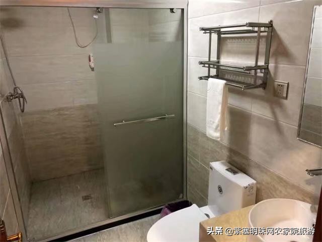 这个地方的海水媲美三亚，阳光，沙滩，海浪-广东双月湾庆利小栈