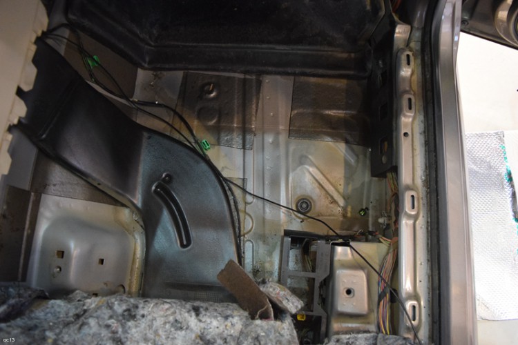 昆明大众迈腾隔音效果,迈腾隔音施工