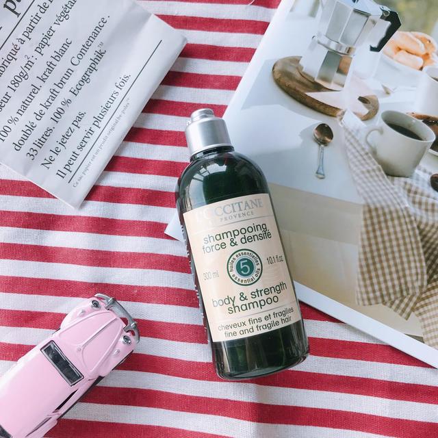 欧舒丹头皮平衡洗发水好用吗,欧舒丹洗发水改善毛躁