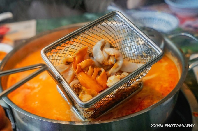 成都本地人去的最好吃的美食,中国姑娘吃成都美食