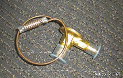 夏天开车中暑,开车热中暑