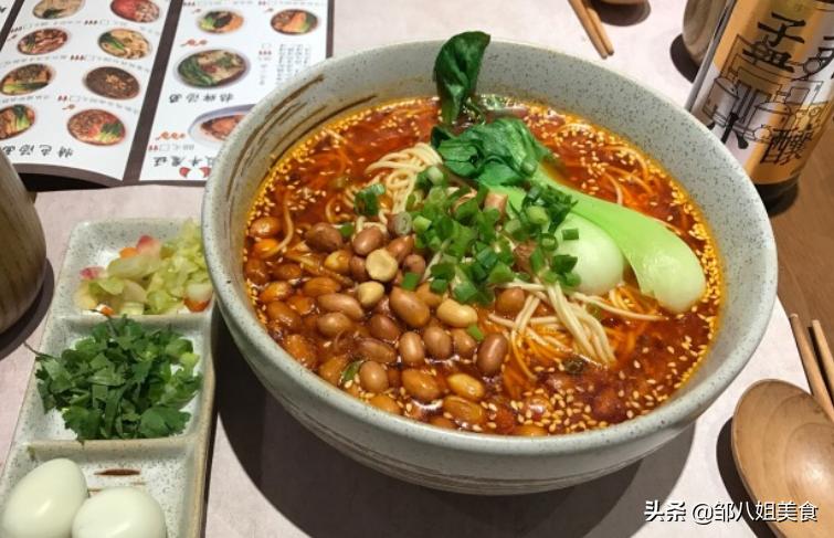 重庆小面为什么现在开的店很少了,重庆小面为啥生意不好