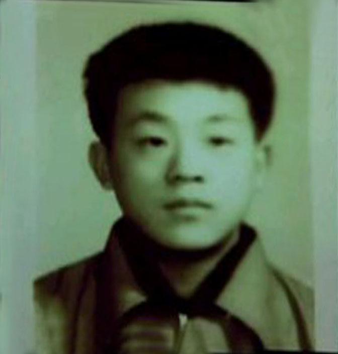 何冰自曝与妻子和睦相处的原因,何冰租铺面