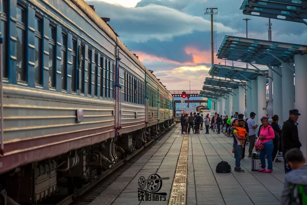 閾佸奖,閾佸奖闅忚婊囪秺閾佽矾