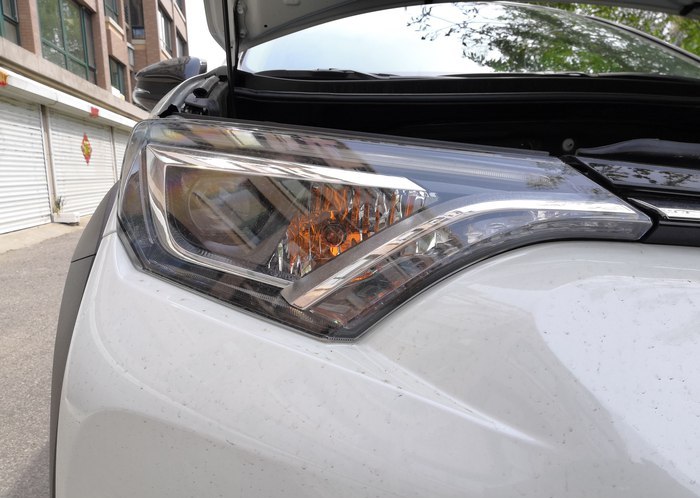 丰田荣放油耗高什么问题,09款丰田rav4荣放2.5四驱油耗二手