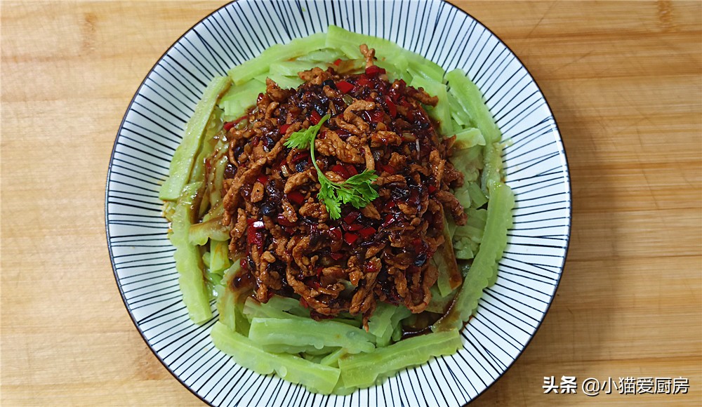 凉拌苦瓜不苦家常做法,最简单凉拌苦瓜的最佳做法