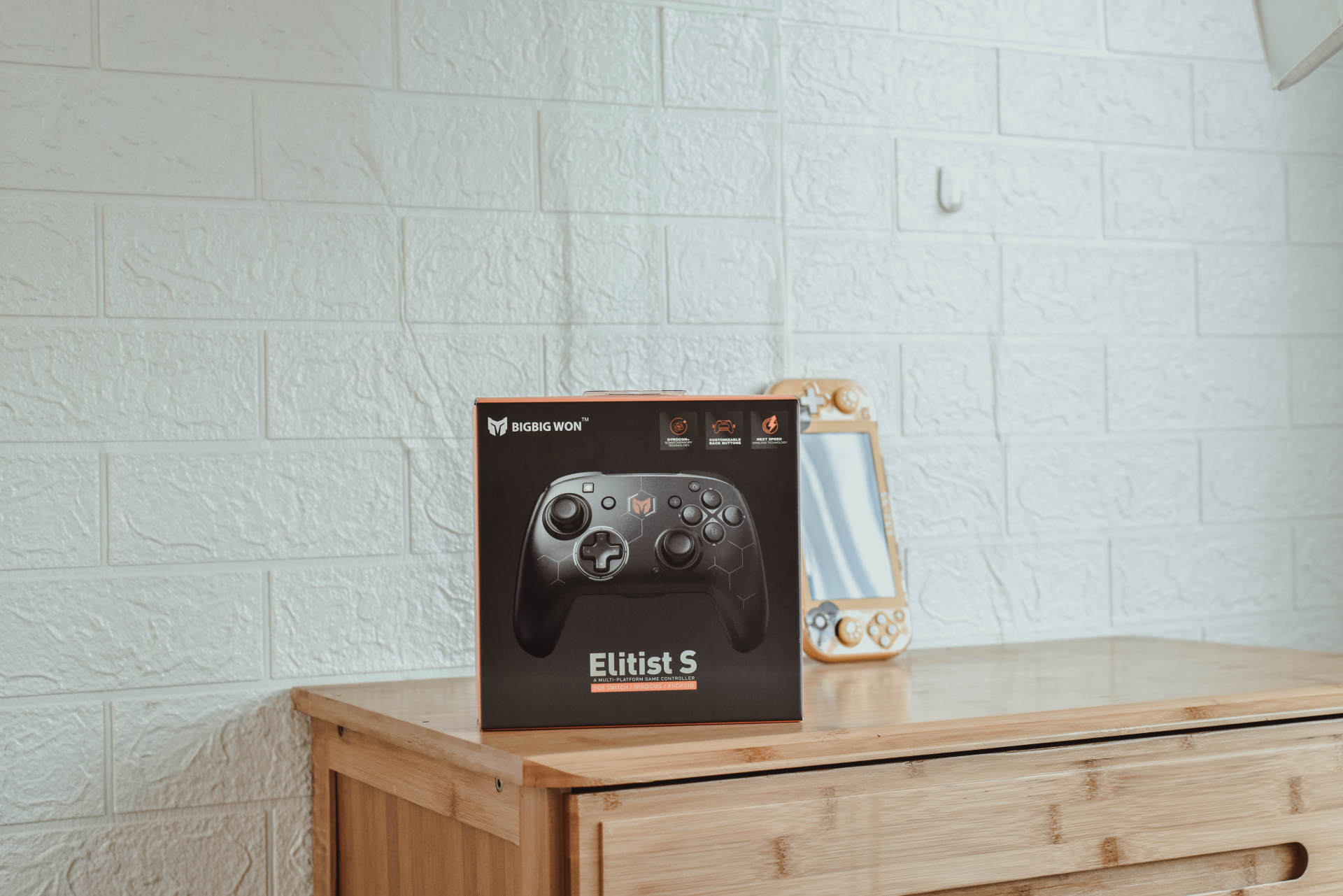 从新手到物理开挂，宏录制+6轴陀螺仪，BIGBIGWON游戏手柄体验