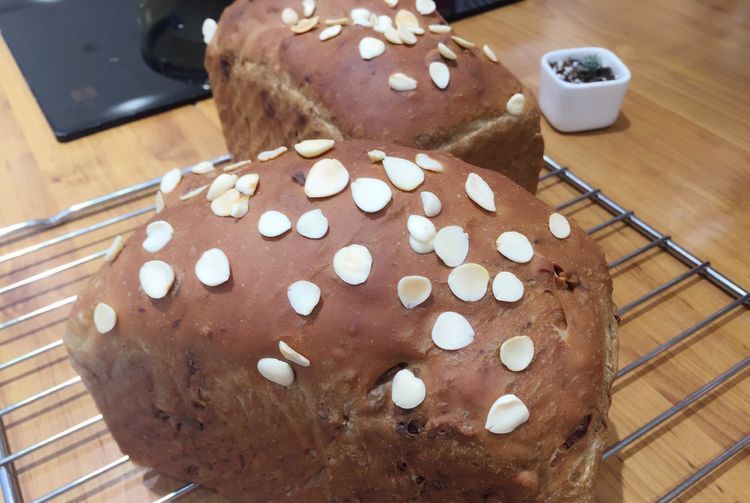 米旗枫糖核桃吐司,好利来全麦红枣核桃吐司