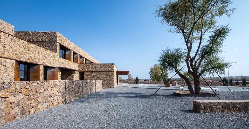 建设最美乡村图片,用泥土打造家园