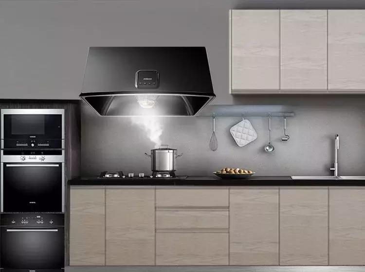 厨师长期吸入油烟对身体的危害,长时间吸入油烟的危害